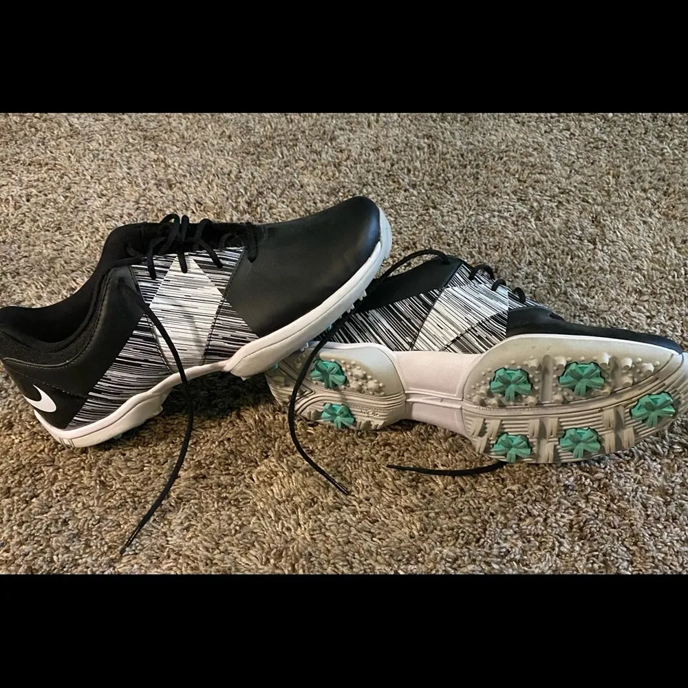 Niki Golf Shoes - Image 2