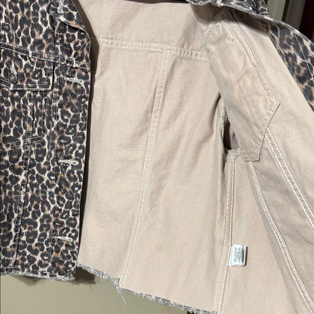 Free People Leopard Print Jean Jacket - Image 8