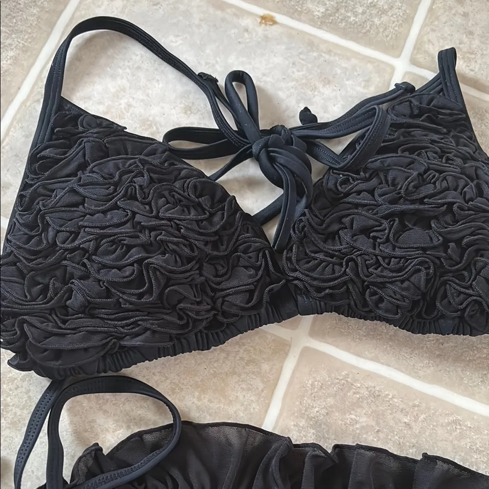 Black Ruffled Bikini Set - Image 6