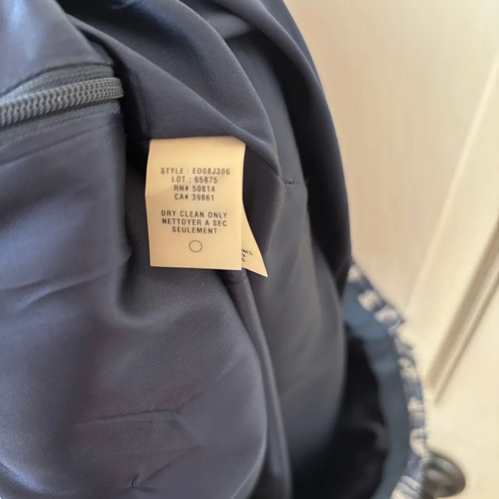 Elie Tahari Navy and White Floral Chambray A-Line Skirt 100% Linen Size 10 - Image 12