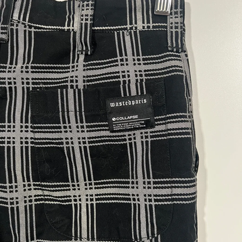 UO Plaid Pants Black and White Straight Leg Emo Goth Alternative Sz Small - Image 5