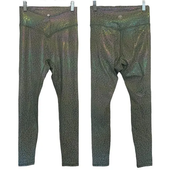 NWT TYC Til You Collapse Effortless Vortex Leggings In Green Iridescent Leopard - Image 2