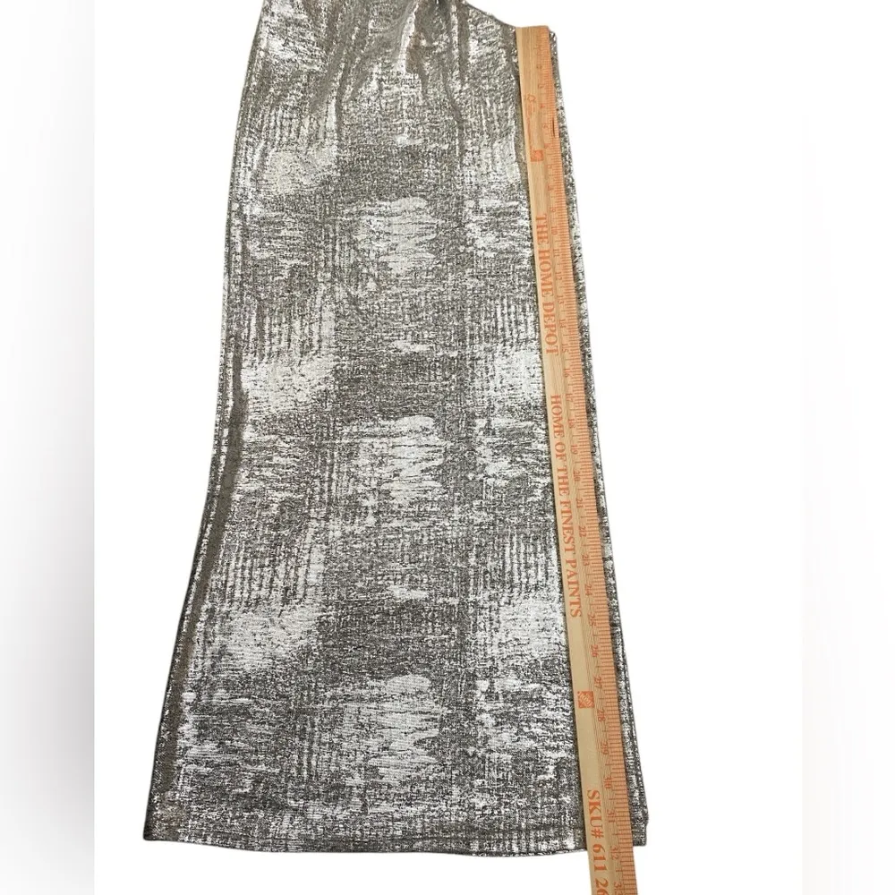 Vince Camuto silver foil knit cowl neck sleeveless jumpsuit - Image 3