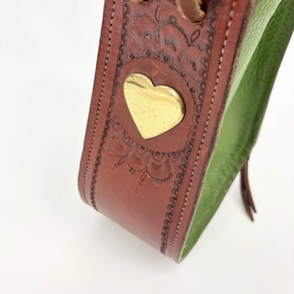 Vintage Tooled Pebbled Leather Drawstring Pouch Metal Heart Green - Image 2
