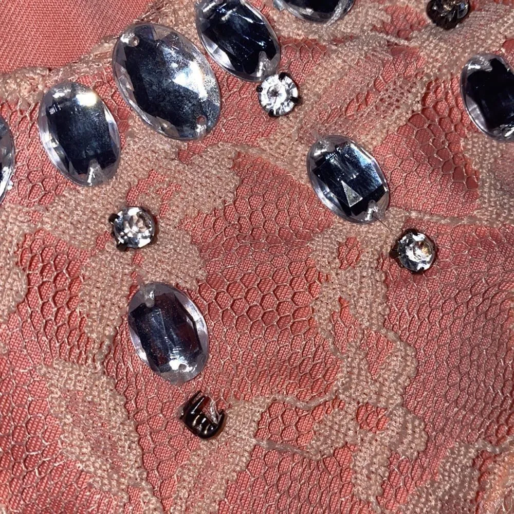 ✨Coral Lace Beaded V neck Top✨ Orange Size undefined - Image 5