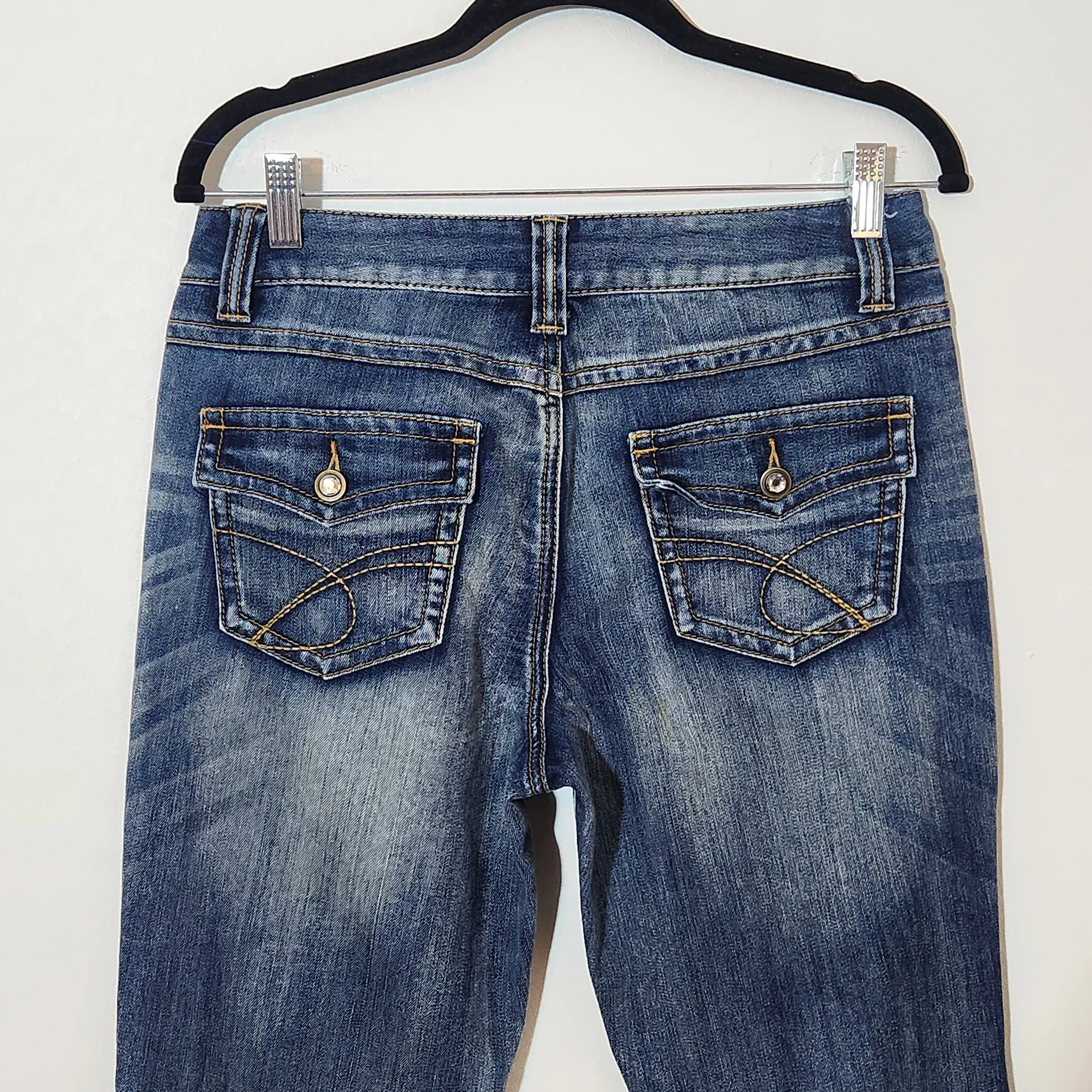 INC International Concepts Distressed Bootcut Jeans Size 8 Boot Cut Denim - Image 7