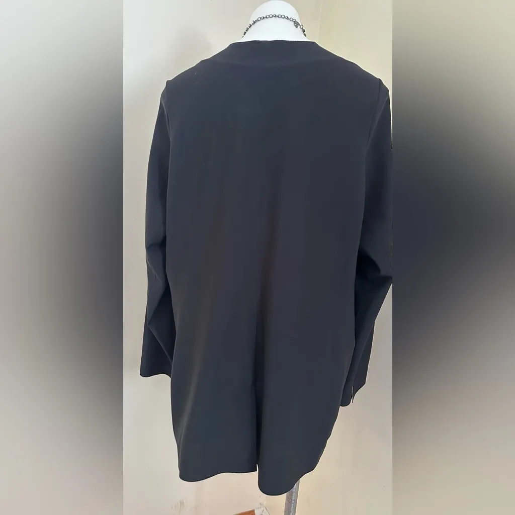 Athleta Classic Black Blazer Avenue 1 snap button eurolux Stretchy Fabric Sz 20 - Image 9