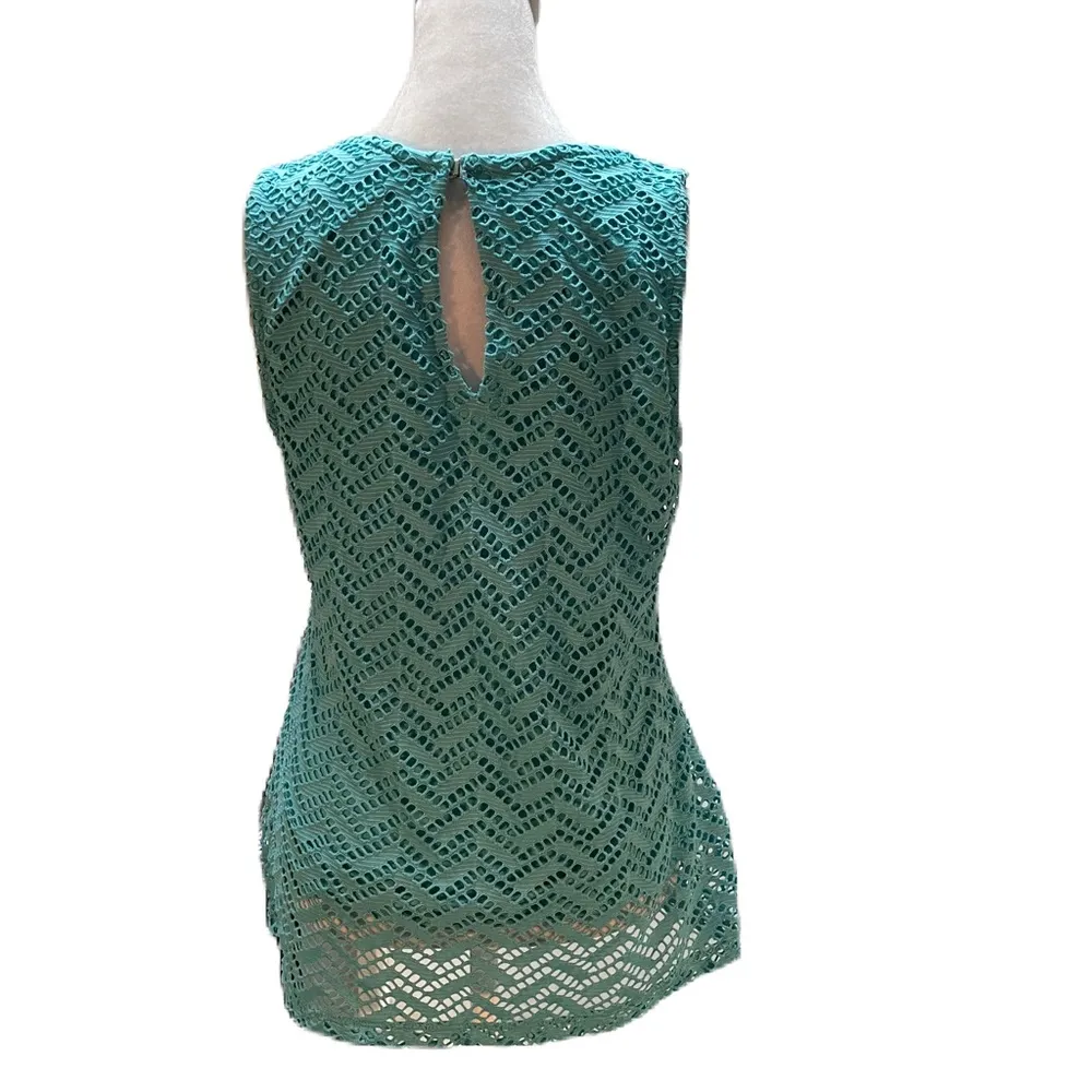 Horizon Blue Sleeveless Netted with Inside Lining Tank Top Small - Image 4