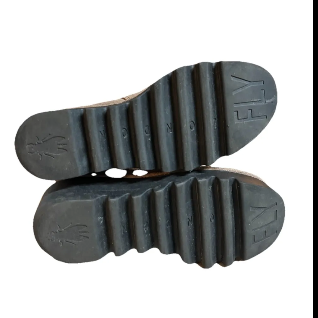 Fly London Boots Women's Size 5.5 Chelsea Wedge Suede Ankle Camel - Image 6