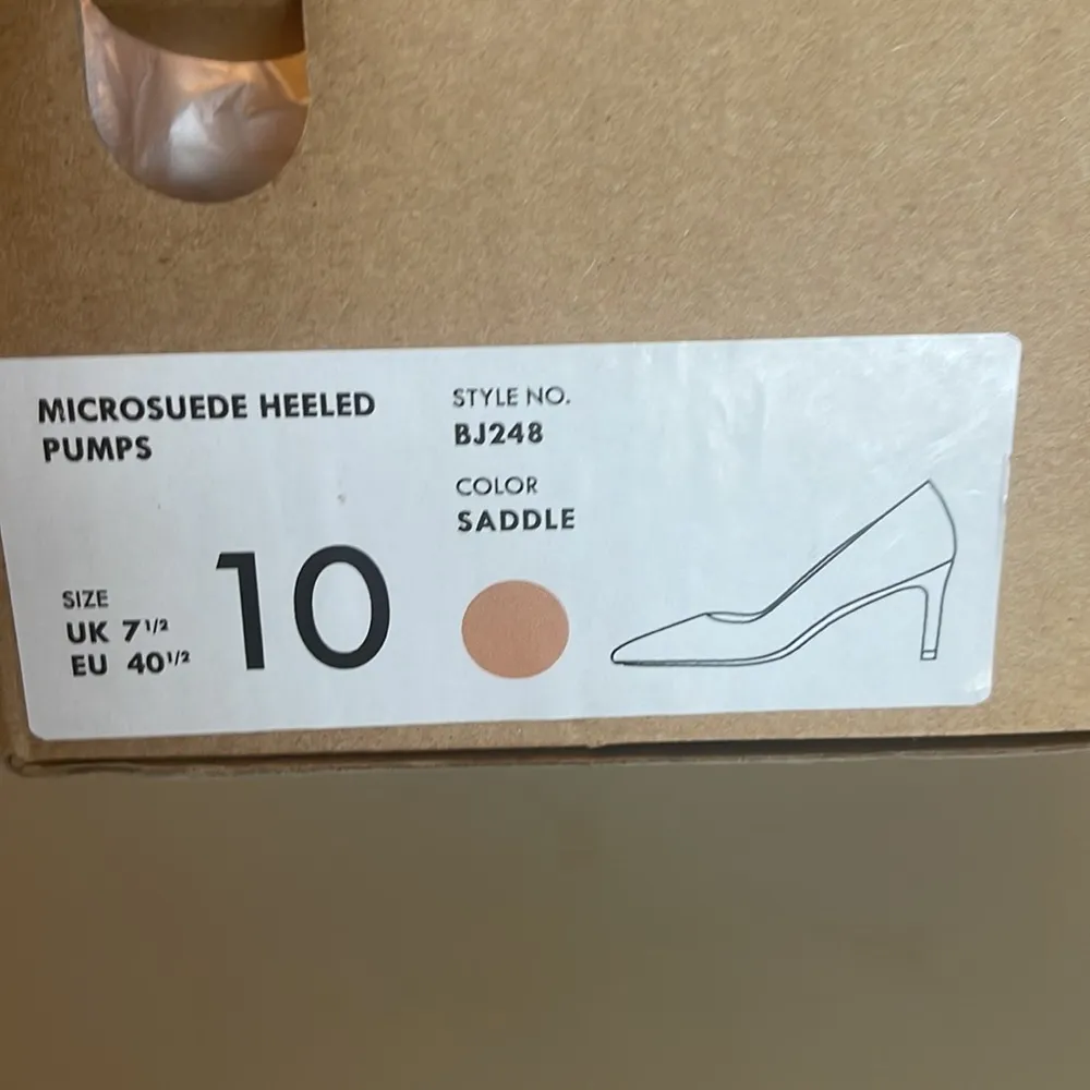 J.Crew  Sueded heel pumps - Image 4