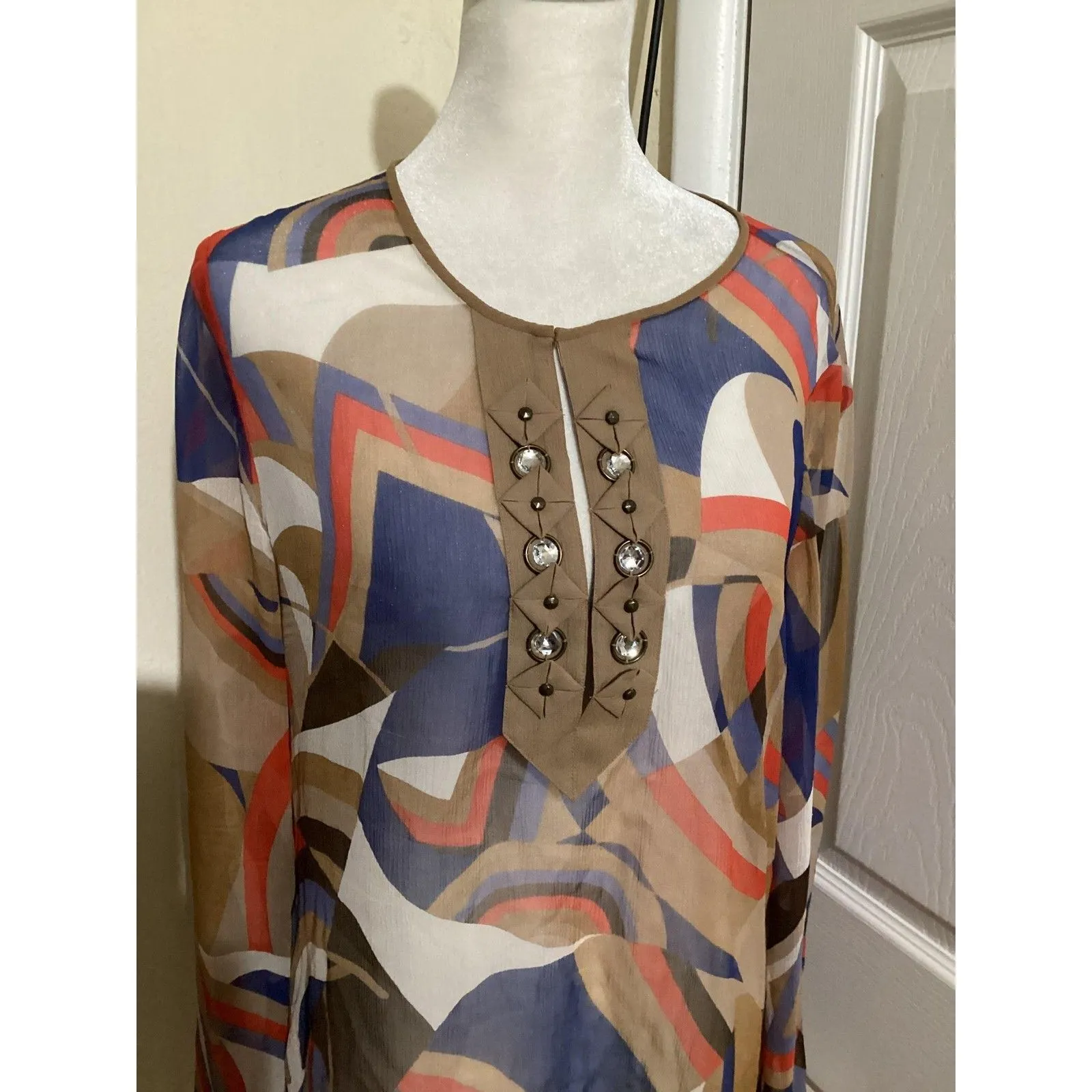 Tahari Blouse Womens Small Multicolor Sheer Silk Long Sleeve Boho Geometric Top - Image 2