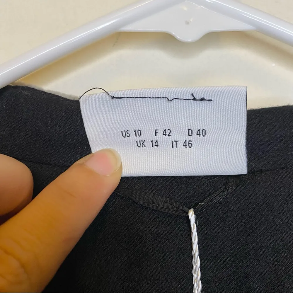 AKRIS Punto NEW Velvet Textured Faux Fur 3/4 Sleeve Jacket Stone Gray Sz 10 - Image 4