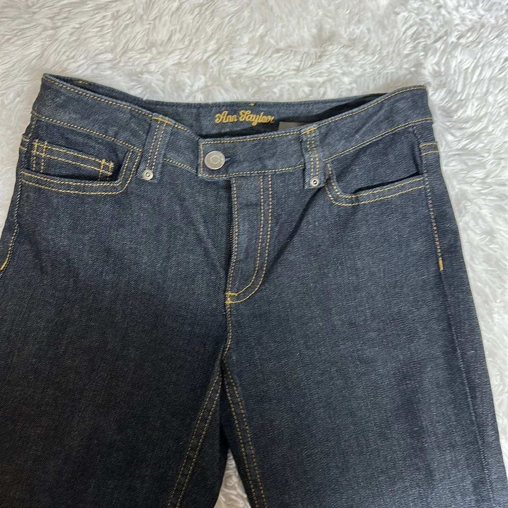 Ann Taylor Capris Denim Sz 8 Blue - Image 2