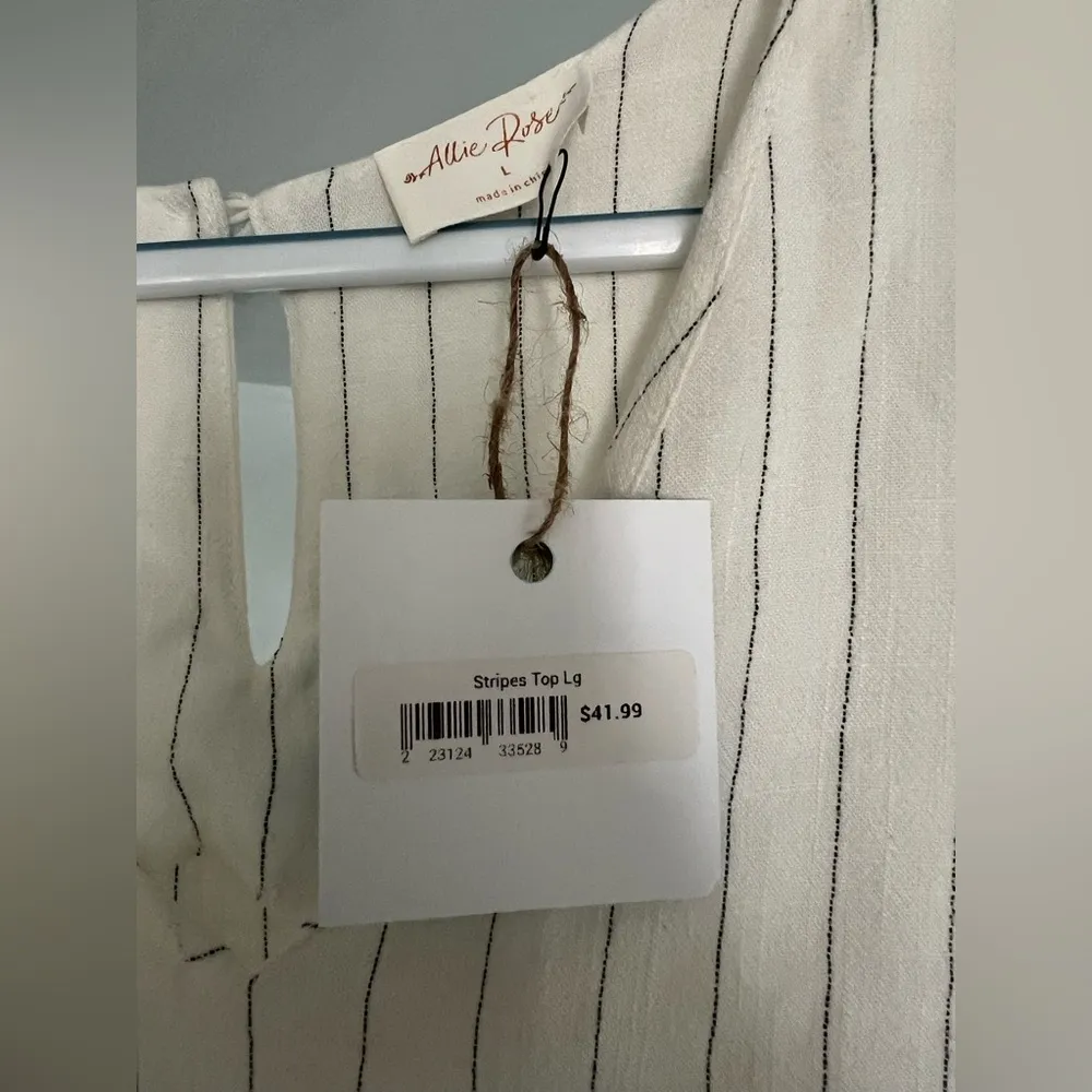 NWTs!!! The Crooked Crown: Allie Rose Linen & Viscose Striped Top (size: large) - Image 5