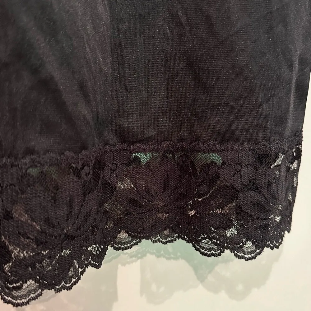 Lorraine Vintage Nylon Half Slip‎ Women's Small Black Lace Coquette Girl - Image 2