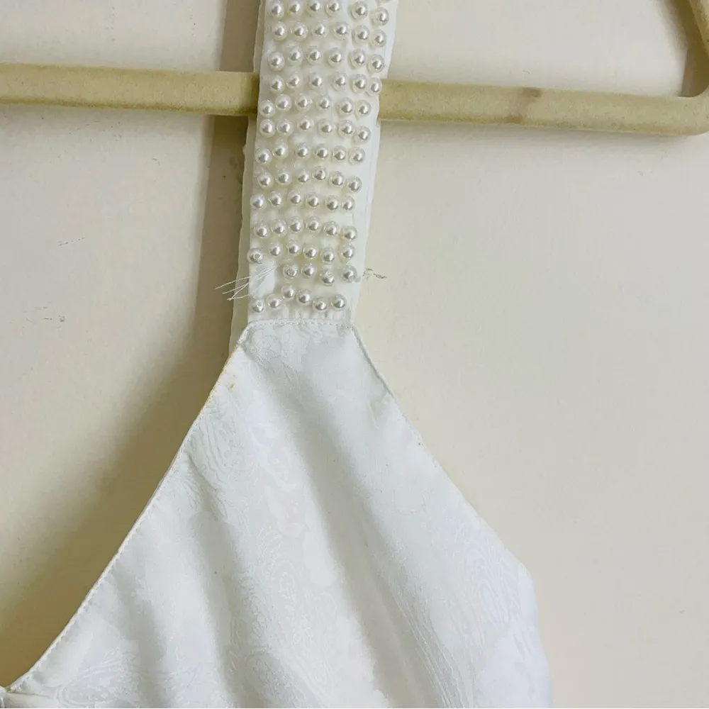 Victoria’s Secret Gold Label Vintage Camisole Satin Top - Pearl Details size M - Image 13