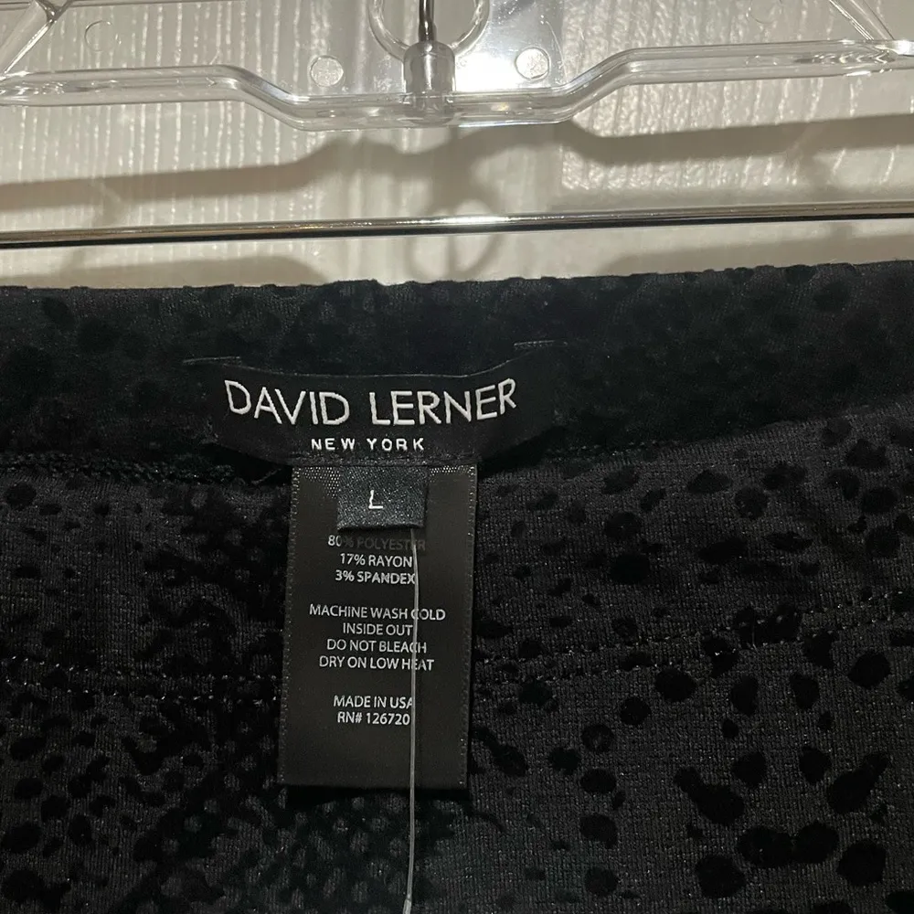 NWT David Lerner New York Snake Print Flocked Classic Leggings - Image 7