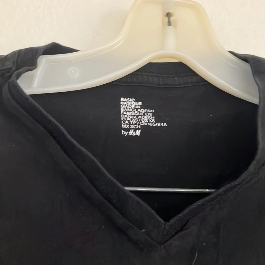 FINAL MARKDOWN H & m basic tee xs - Image 3