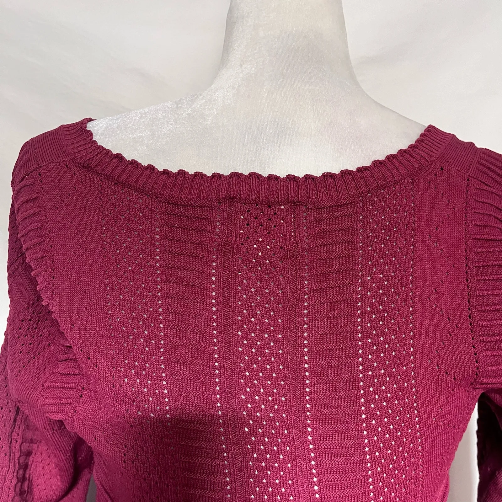 Torn by Ronny Kobo Peplum Womens Sweater Sz M Burgundy Preppy Scallop Romantic - Image 7