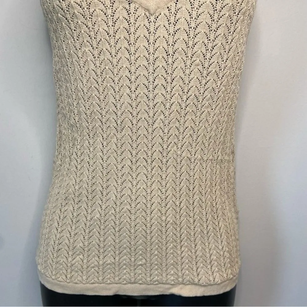 Banana Republic Silk Knit Tank Top Size Small - Image 3