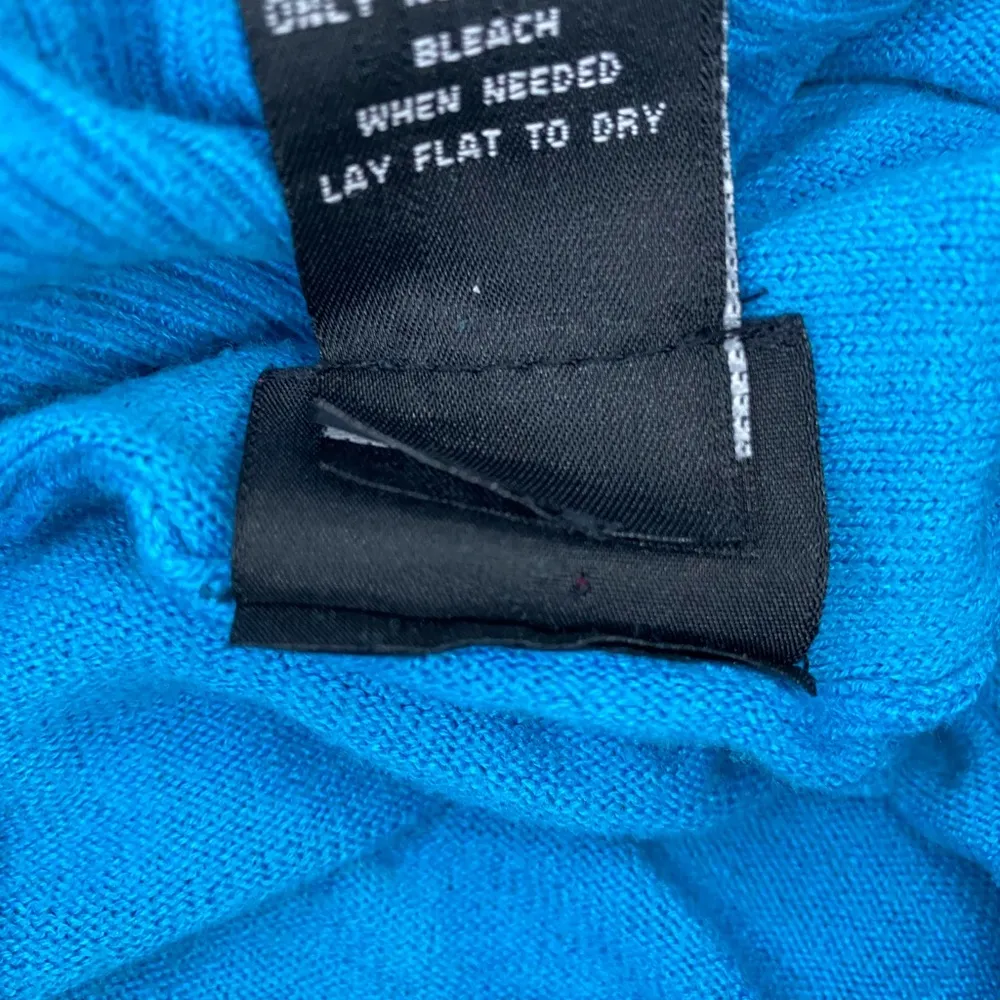 Torrid size 2 blue sweater rayon blend Calnick dry cleaned freshly - Image 12