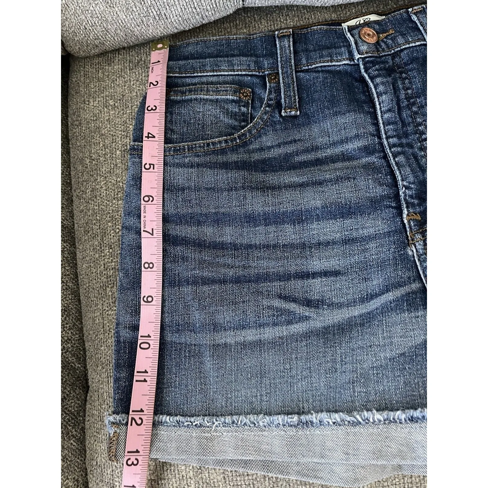 J.Crew Womens Short Sz 26 Medium Wash Denim High Rise Stretch Rolled Raw Hem Blue - Image 12