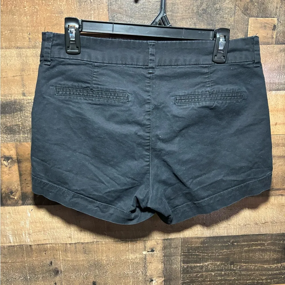 Old Navy Black Everyday Shorts - Image 3