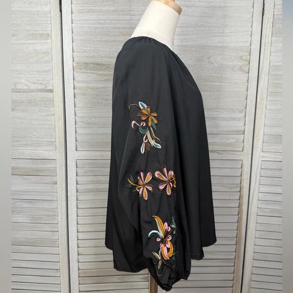 SHEIN (Curve) Plus Size Embroidered Lantern Sleeve Blouse Black/Multi-2X - Image 2