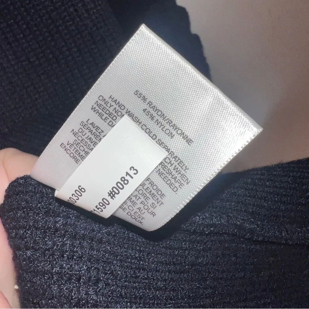 NEW Express Navy Blue Ruffle Sleeve V Neck Knit Sweater Oversized - Image 6