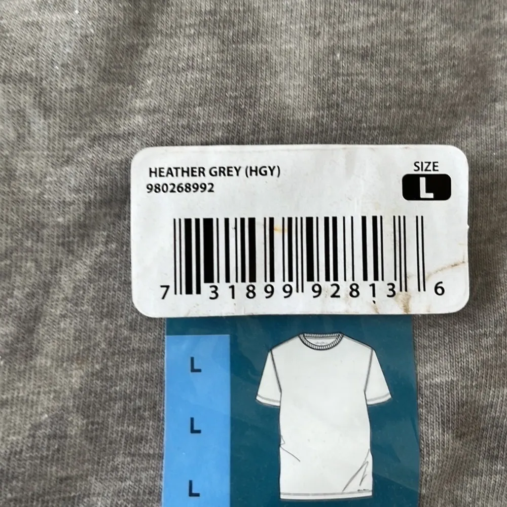 Eddie Bauer Men’s short sleeve Basic Tee in heather gray size Large - Image 3