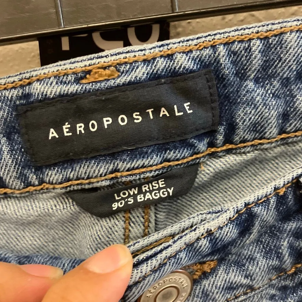 Aeropostale low rise 90’s baggy distressed medium wash 100% cotton raw hem jeans - Image 4