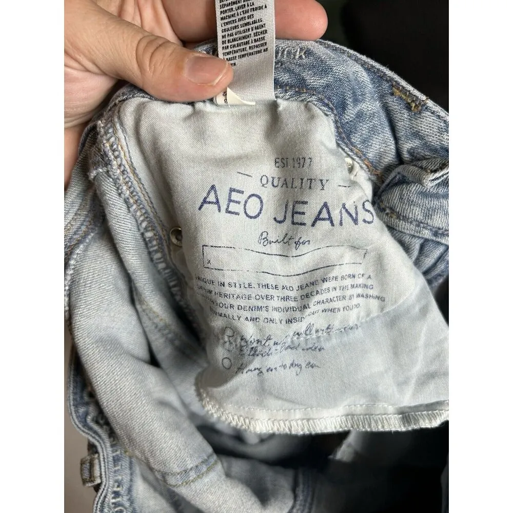 American Eagle Womens Jeans 6 Short True Boot Low‎ Rise Distressed Light Wash - Image 13