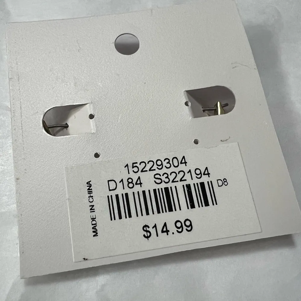 Loft Hoop Earrings Gold Toned 1" Textured‎ Finish - Image 3