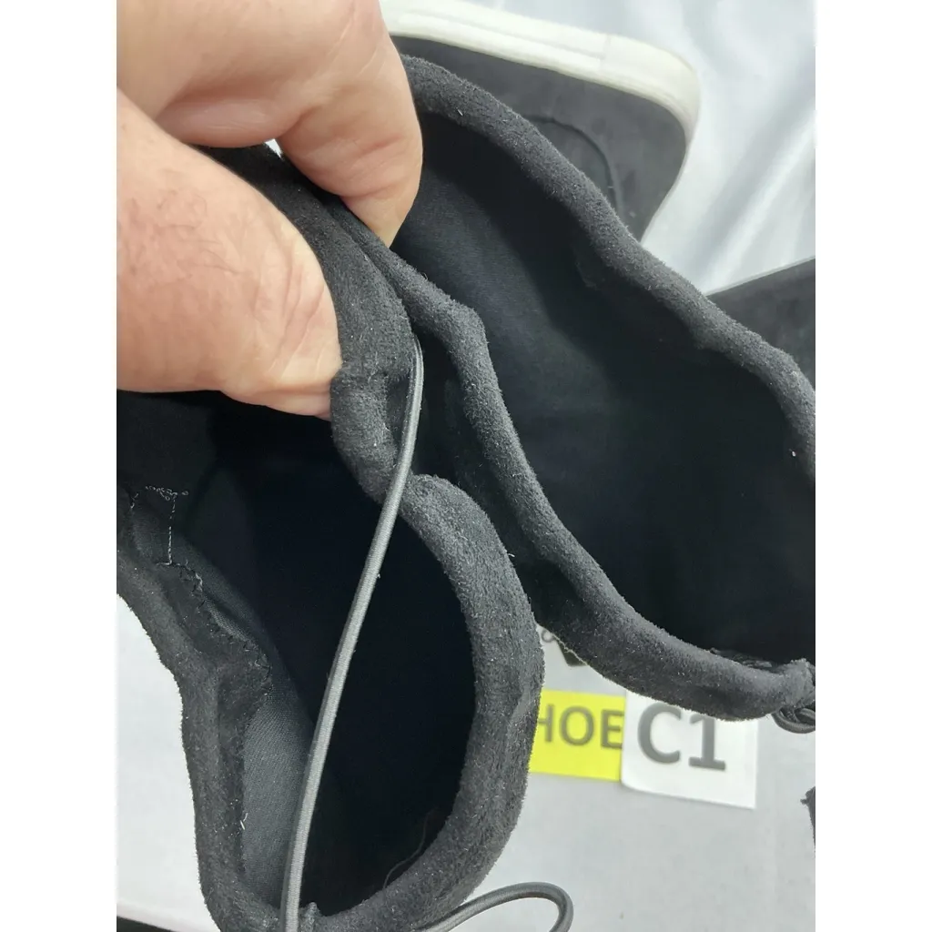 Womans J Slides NYC Otk Pull On Boot Sneakers 6.5 Black 1/4 Zip - Image 6