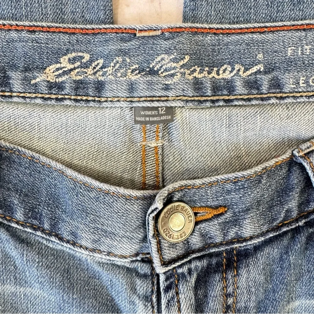 Eddie Bauer Embroidered Boyfriend Relaxed Fit Straight Leg Denim Jeans 12 - Image 6
