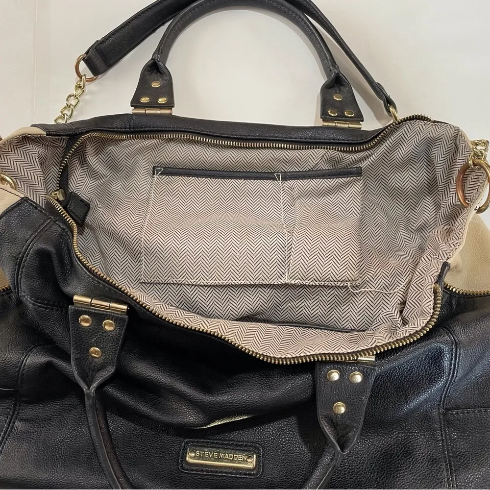 Steve Madden large black handbag tote with goldtone hardware and‎ double straps - Image 2