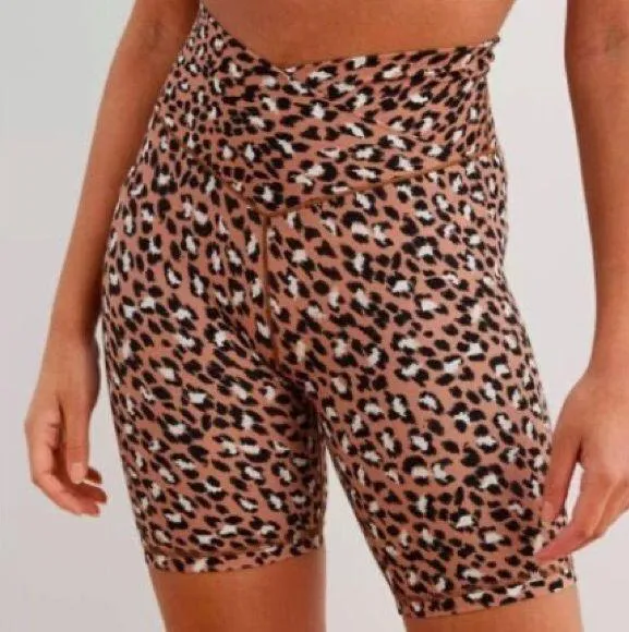 Aerie Chill Play Move Leopard Biker Shorts - Image 3