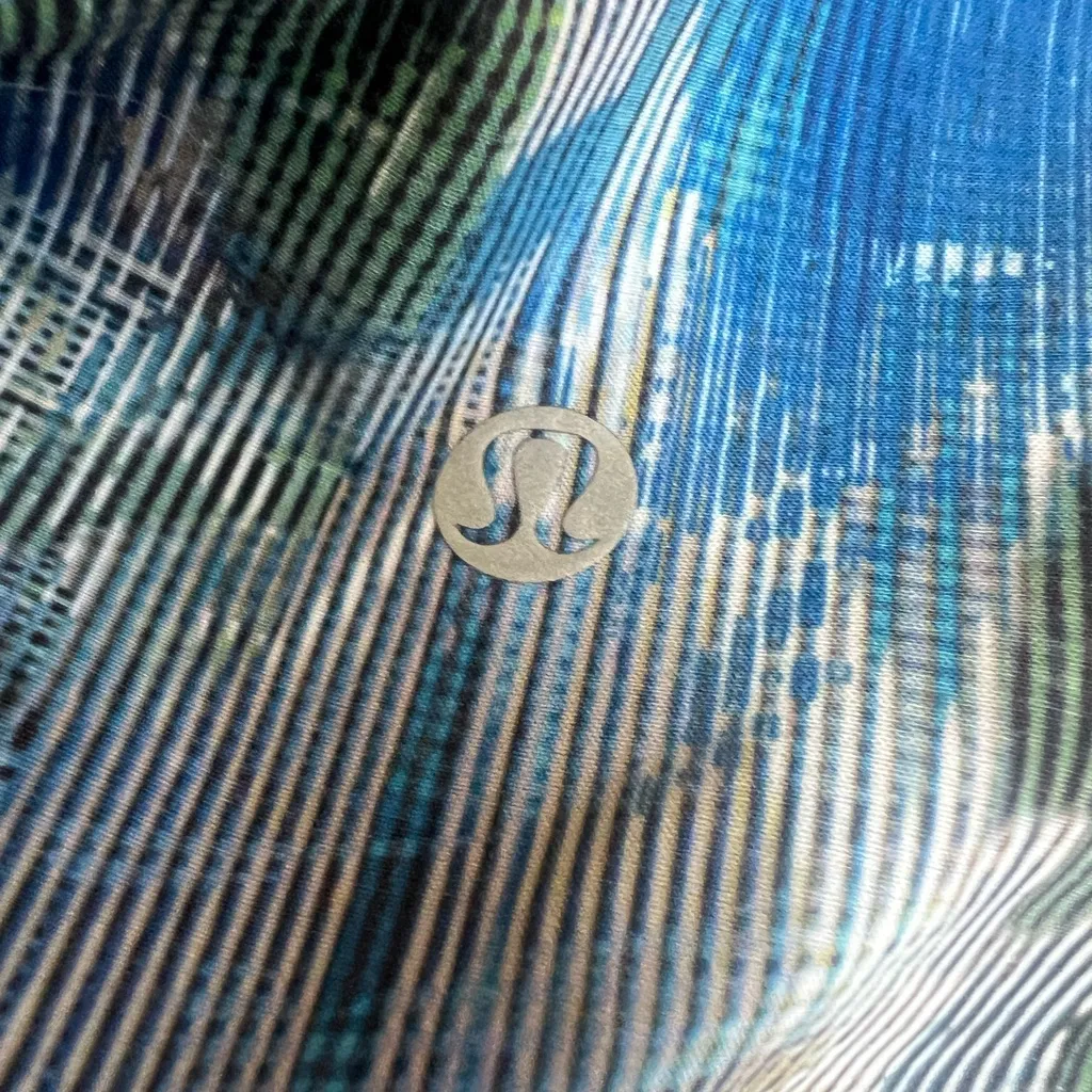 Lululemon “ Choose a Side “ short reversible zipper pockets - Image 6