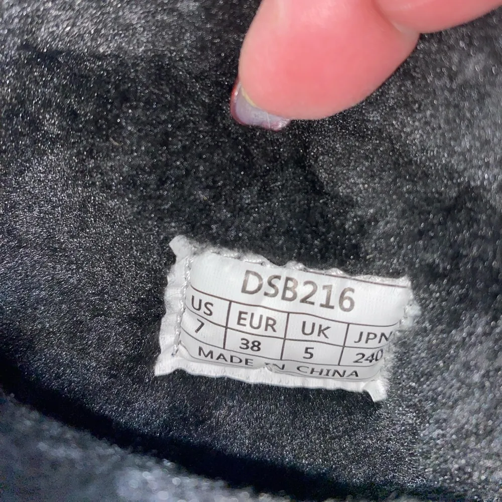 Dream Pairs waterproof boots - Image 7