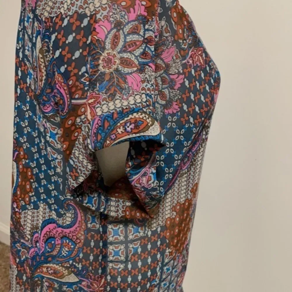 Xhilaration short sleeve sheer blouse Sz. … - Image 43