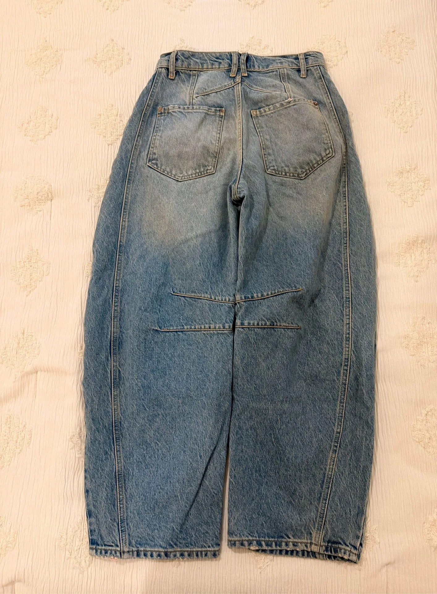 Free People Barrel Jeans Mid-Rise - Image 2