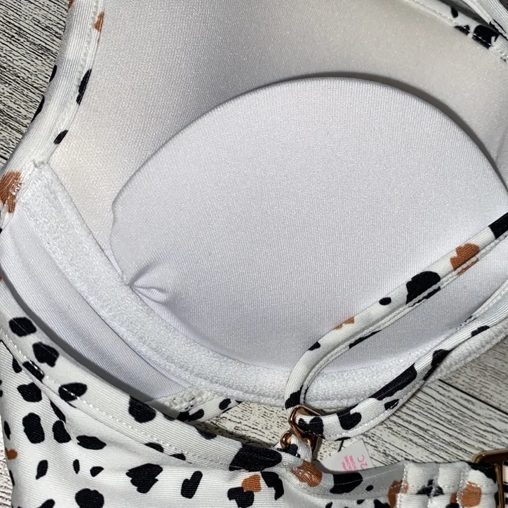 Victoria’s Secret bikini 32 C‎ leopard padded top - Image 4