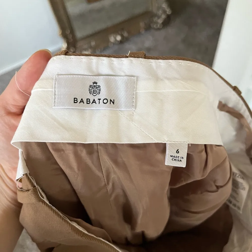 NWT Aritzia Babaton Agency Cropped Pant City Wool in Seville Womens Size 6 - Image 4