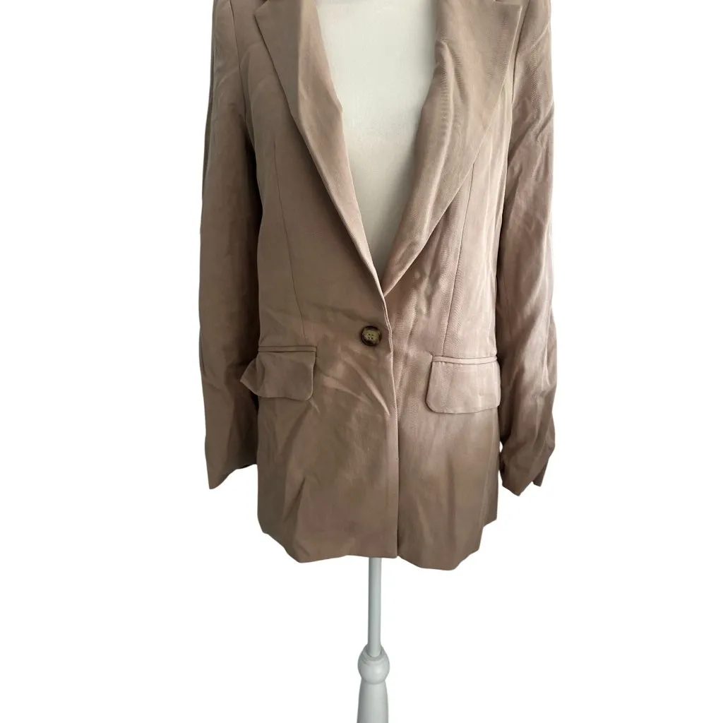 Reformation  Tan Casual Blazer Jacket Size Medium - Image 3