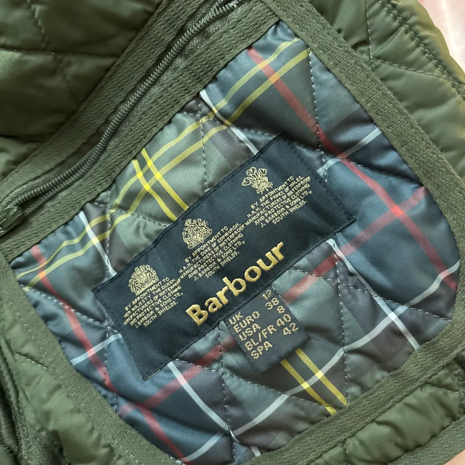 BARBOUR Women Quilted Tartan Betty Liner Plaid Size 8 - Image 8