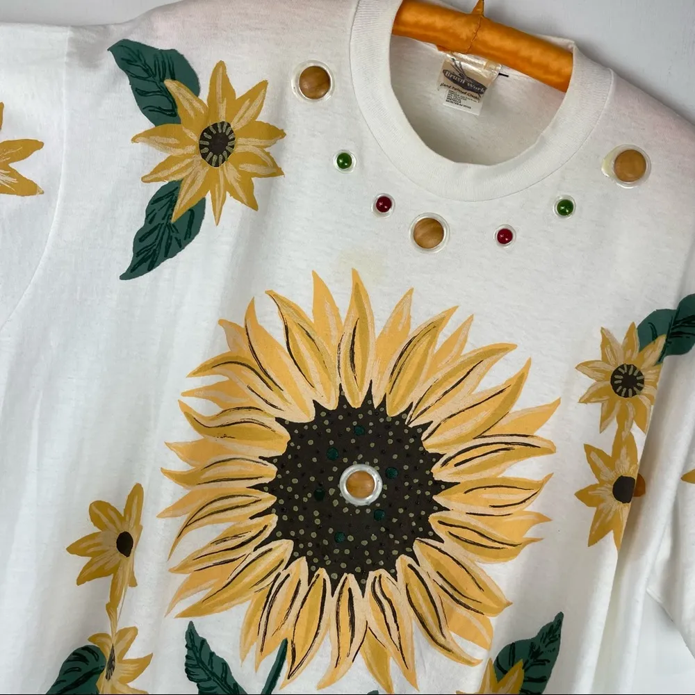 Vintage Brush Works Art to Wear Sunflower Hand Painted Tshirt Single Stitch Boho White Size XL - Image 2