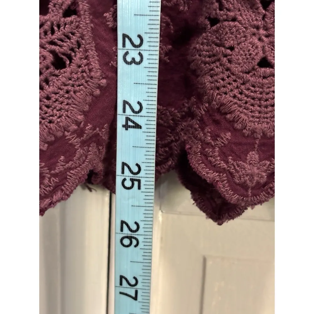 Xhilaration Burgundy Round Neck Long Sleeve Lace/Crochet Hem Blouse Size M Ruffl - Image 4