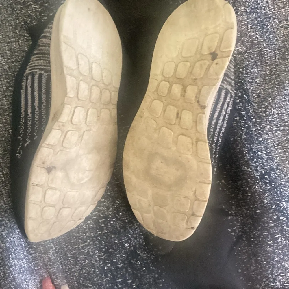 Women Black Running Shoes - Image 7