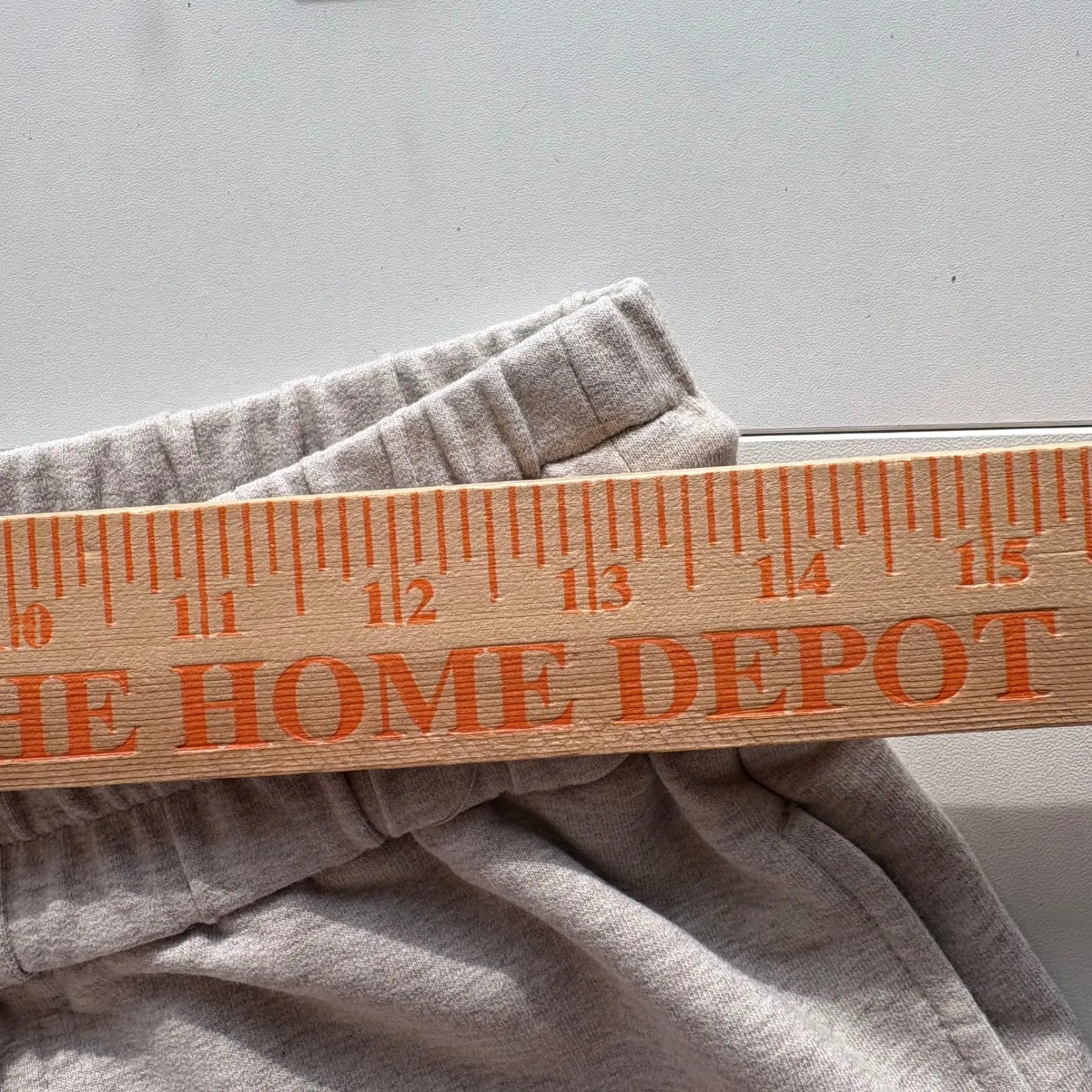 VARLEY Taupe Sweatpants Joggers Lounge Pants Medium Drawstring Elastic Waist - Image 8