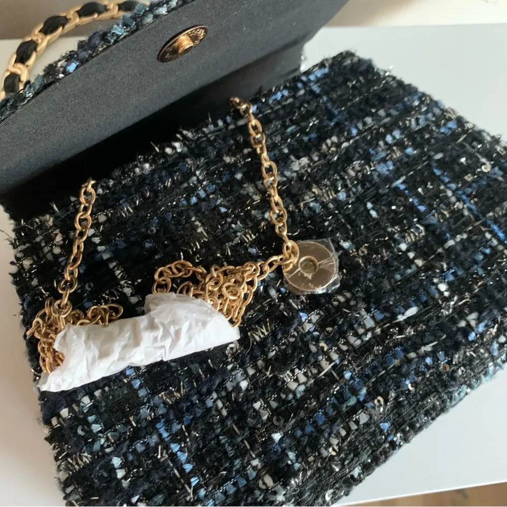 Mini Tweed Blue Black White Fabric Gold Chain Link Shoulder Handbag - Image 7